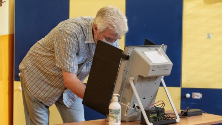 Снимка: Димитър Кьосемарлиев, Dnes.bg