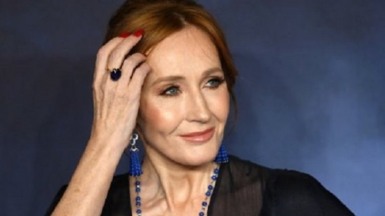 Дж. К. Роулинг: Транс активисти заплашват да ме бият и взривят