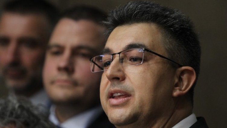 Кабинетът "Николов" - каква ще бъде развръзката при гласуването в НС?