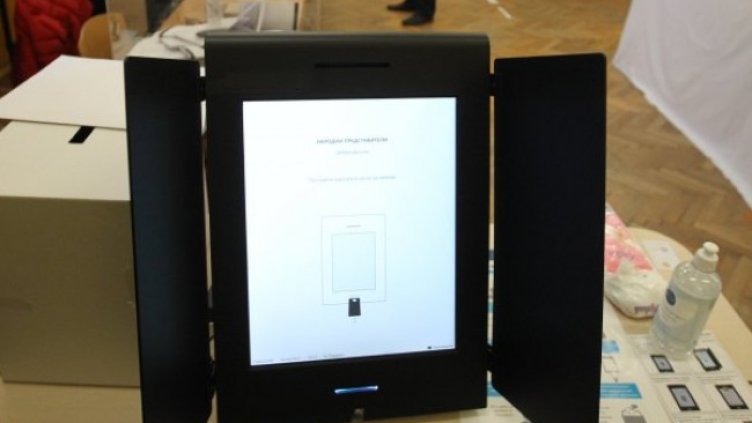 Предстоящите избори - уникални, избирателите трябвало да знаят кой кой е 