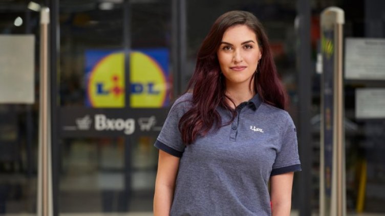 Ния Христова &ndash; от училище на работа в международна компания 