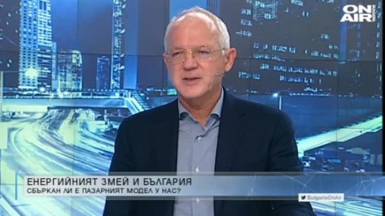 Пазарният модел на тока е сбъркан, смята Васил Велев