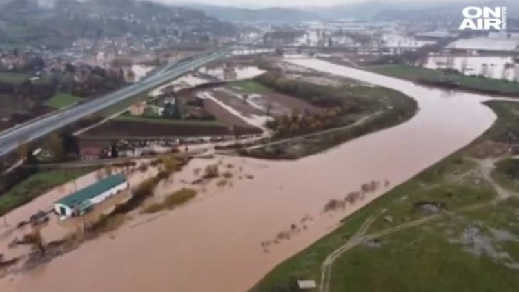 Наводнения и свлачища в Босна и Херцеговина
