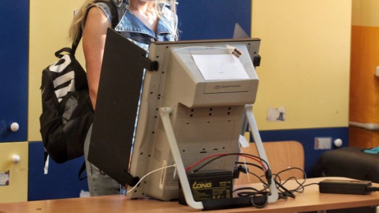 Снимка: Димитър Кьосемарлиев, Dnes.bg