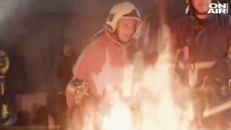 Уникален календар на пожарникарите от Бургас 