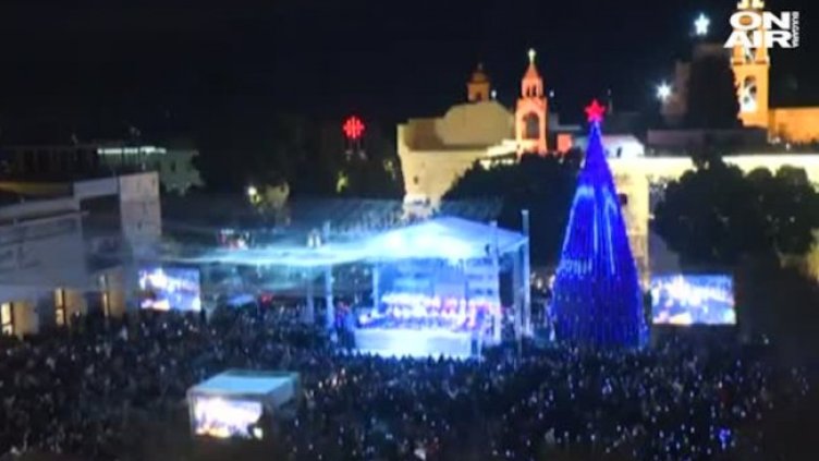 Запалиха коледните светлини на елхата във Витлеем