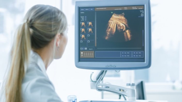 Един тест изследва 96 генетични заболявания на плода