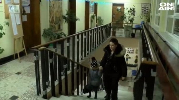 Всяка седмица 400 км - за любовта на 4-годишната Калина към цигулката