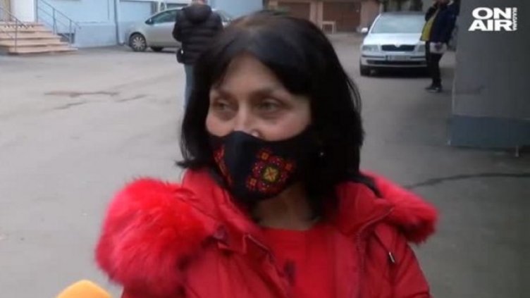 Опашки от желаещи да се ваксинират в почивния ден