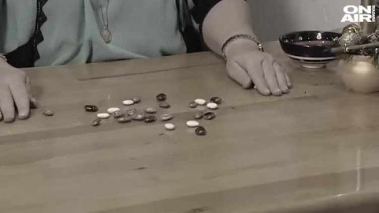 Нумеролози и ясновидци - сбъднаха ли се предсказанията за политическата 2021 г. 