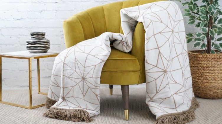 Снимки: Мебели Виденов