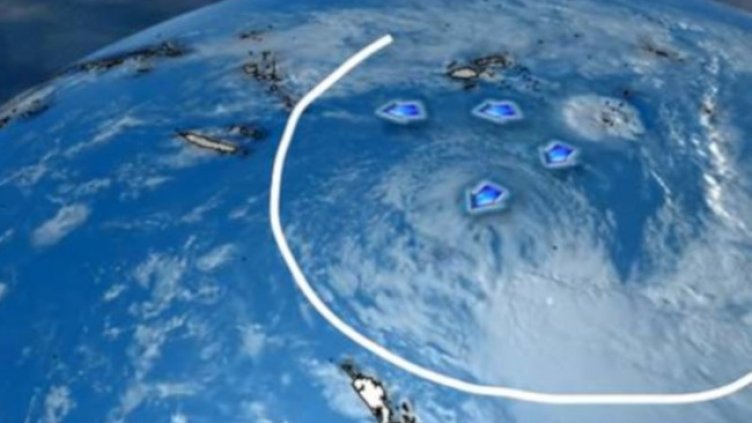 Поне 20 кораба са обърнати от цунамито в Япония