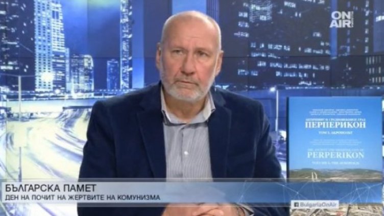 Проф. Николай Овчаров: Не е имало фашистки режим в България