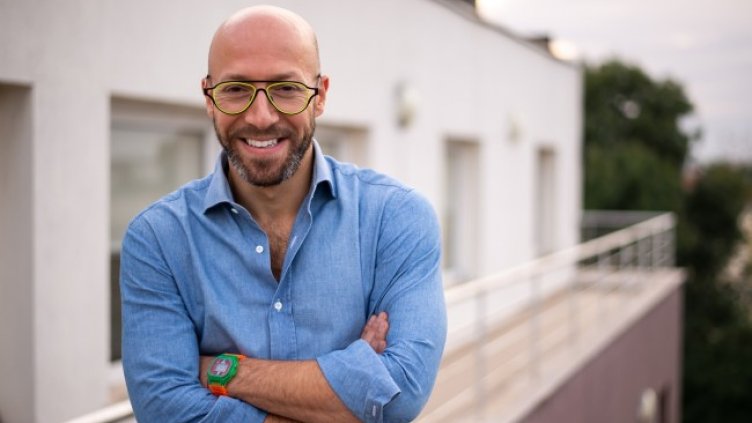 Питър Барон, CEO на TBI.