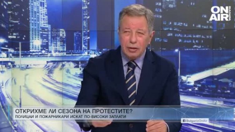 Миланов: Условията на труд в полицейските управления са трагични