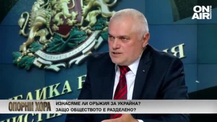 Валентин Радев: Започваме да изглеждаме като Троянски кон в НАТО