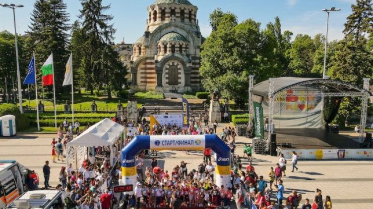 Снимка:  Маратон на приятелството