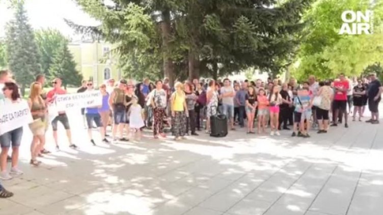 Врачани на протест след ремонт на улици