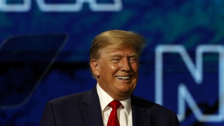 Тръмп: Вярвам в двата пола, има мъже и жени