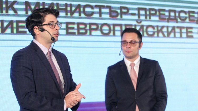 Снимки: Димитър Кьосемарлиев