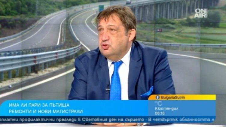 Министър Шишков: Магистрала "Хемус" е строителна илюзия в предишното управление