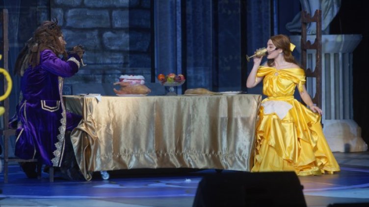 Шедьовърът &bdquo;Красавицата и Звяра&ldquo; с премиера на 14 ноември
