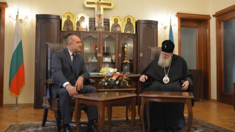 Снимка: Светия синод