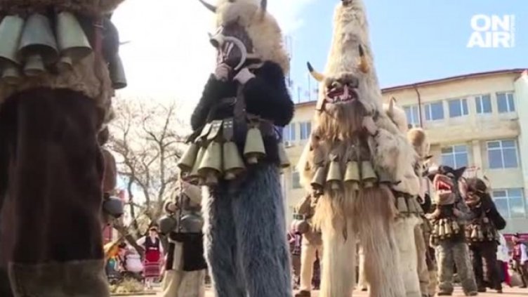 Кукери "на гости у Шопско"