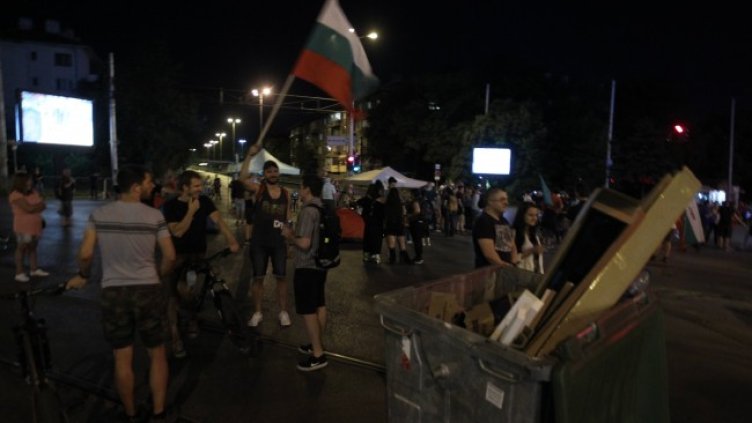 През 2020 г. булевардът бе блокиран от протестиращи. Снимка: Димитър Кьосемарлиев, Dnes.bg