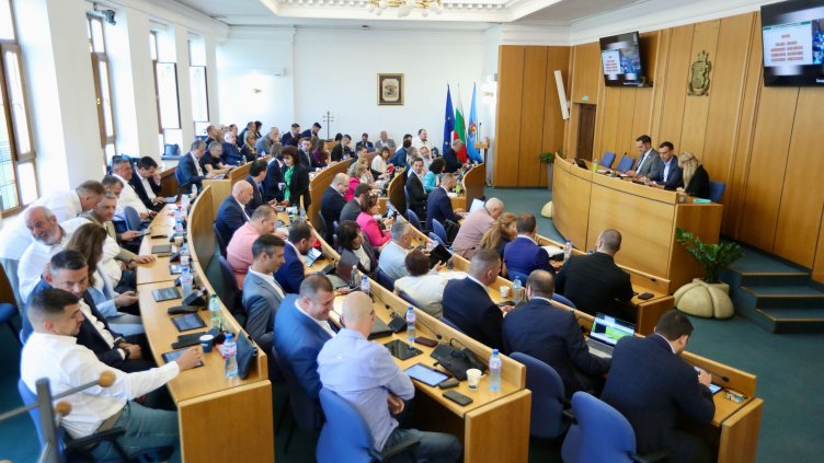 Димитър Кьосемарлиев, Dnes.bg