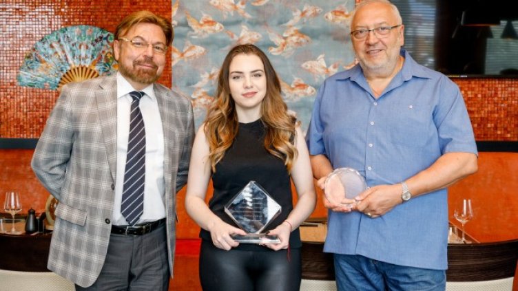 Мило Борисов, Нургюл Салимова и Живко Жеков (треньор на Нургюл)