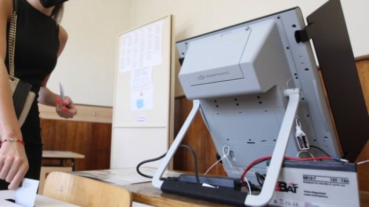 Снимка: Димитър Кьосемарлиев, Dnes.bg