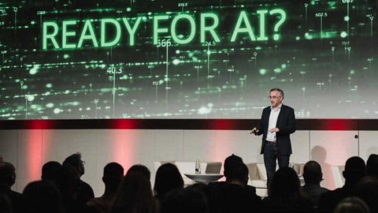 Пощенска банка представи новия си бранд "ПБ Лични финанси" на специална конференция "Retail Reload &ndash; powered by AI"