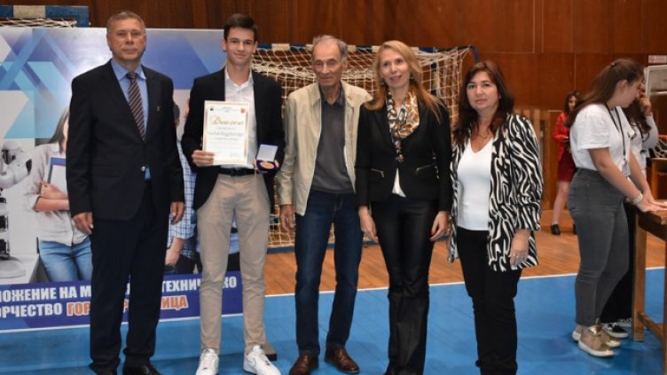 &bdquo;Телематик Интерактив&ldquo; подкрепи изложението &bdquo;Младежко техническо творчество&rdquo; в Горна Оряховица