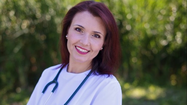 Д-р Даниела Карабелова, общопрактиващ лекар и хомеопат