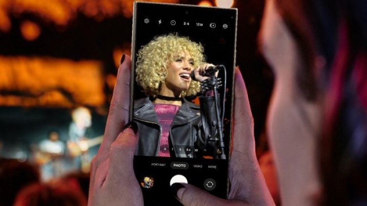 Снимки: Samsung