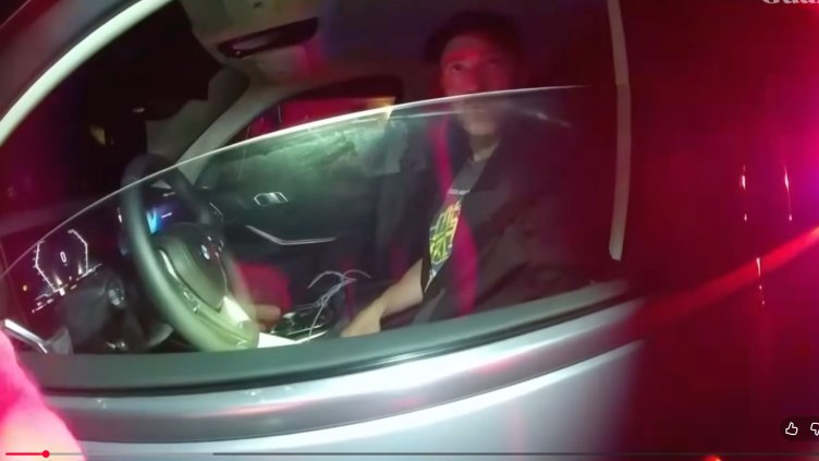 Публикуваха кадри от ареста на Джъстин Тимбърлейк, който шофира пиян ВИДЕО