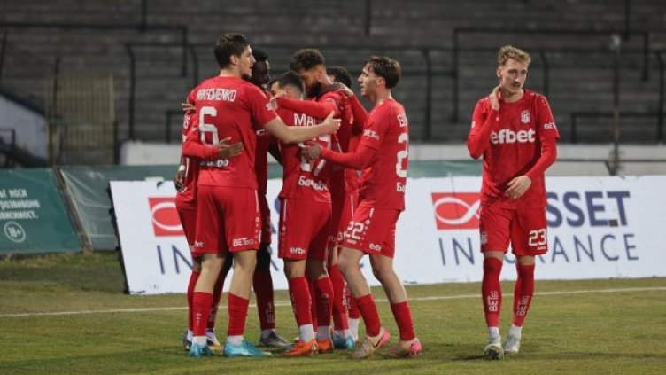 ЦСКА 1948 надви Славия с 2:0