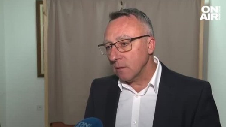 Още един шанс за зрелостниците: Какво печелят от поправката на матурата?