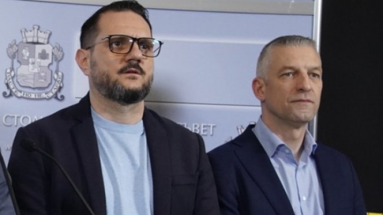 Благовест Георгиев, в дясно. Снимка: БГНЕС