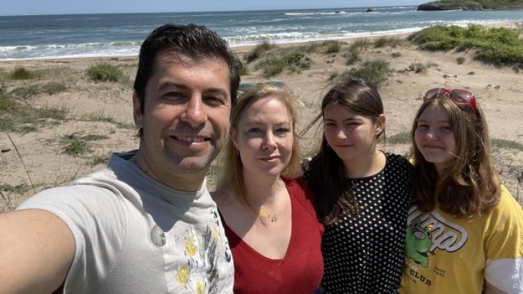 Снимка: Facebook/Kiril Petkov