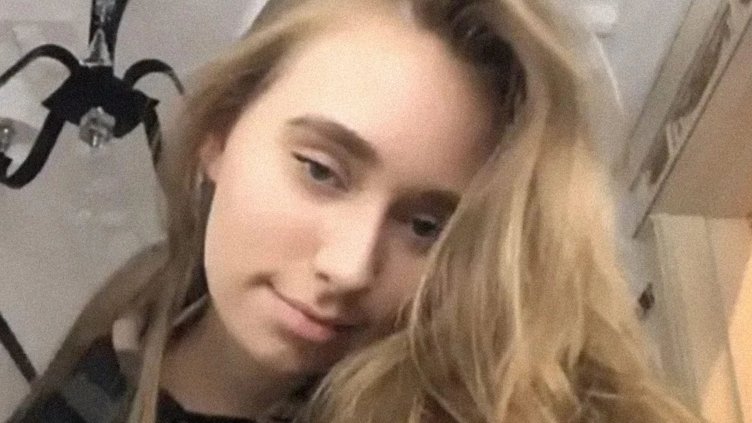 Париж възмутен: Тайната дъщеря на Путин работи в галерии, показващи антивоенно изкуство 