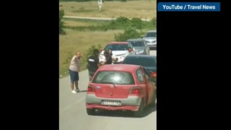 Задържаха баща и син за зверски побой над шофьор