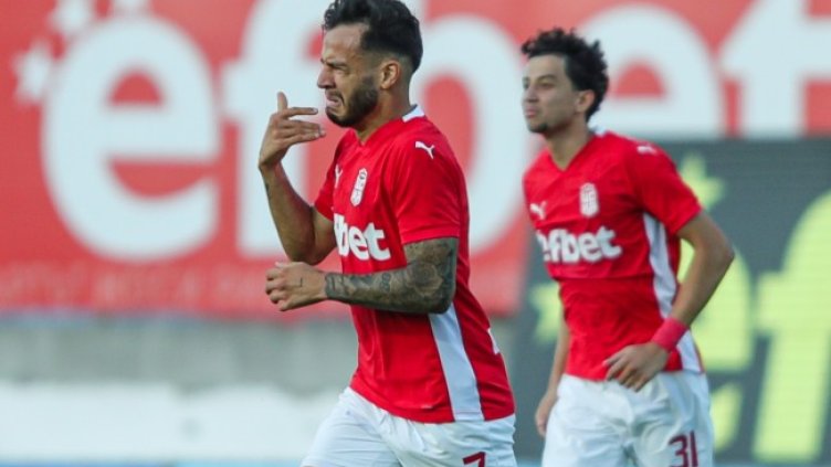 Талис се отчете с гол-шедьовър. Снимка: Lap.bg