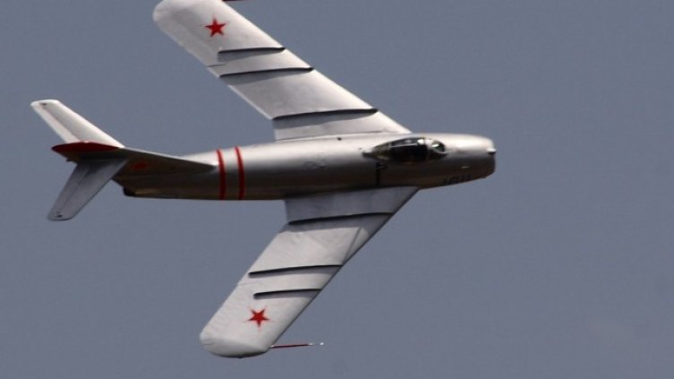 МиГ-17   Снимка Уикипедия