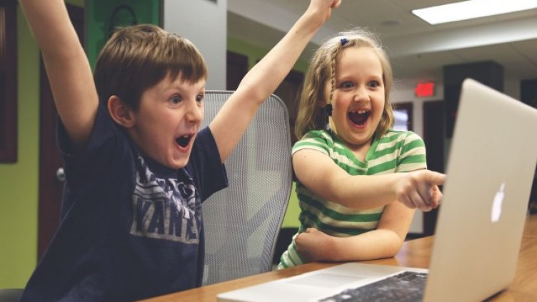 Снимка: Pixabay/StartupStockPhotos