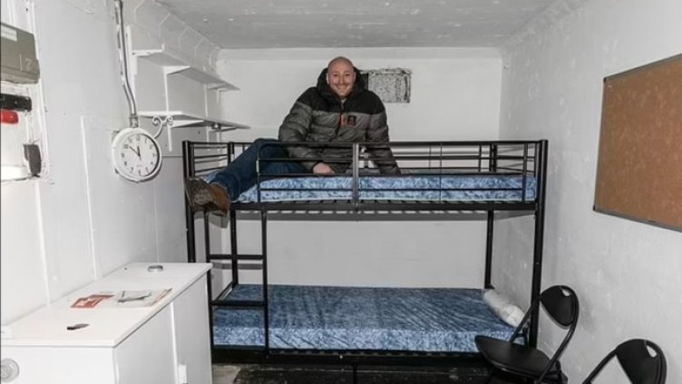 Британците истерично се хвърлиха да купуват бункери: Колко струват?