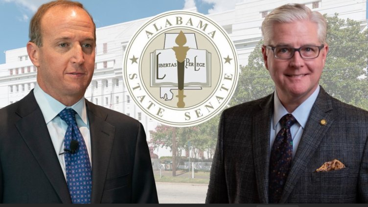 Ген. Хоу (вдясно) Снимка Туитър