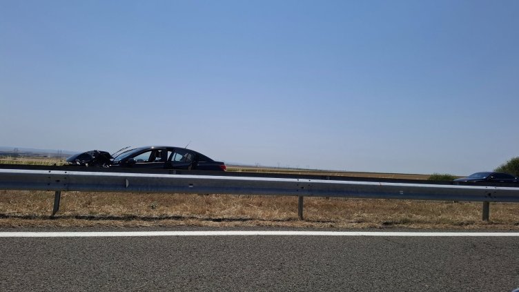 Отново огромно задръстване на "Тракия" заради катастрофа 