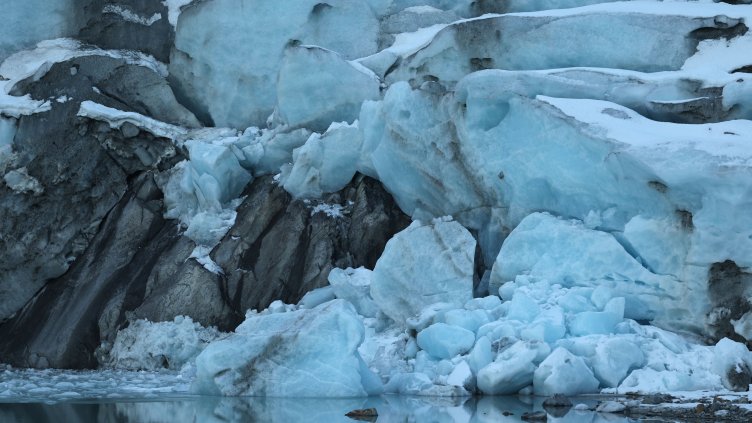 Земята може би вече е твърде гореща за оцеляването на полярните ледени покривки